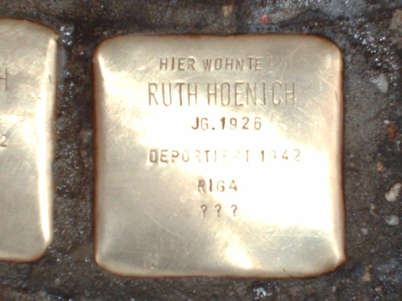 Stolperstein für Ruth Hoenich