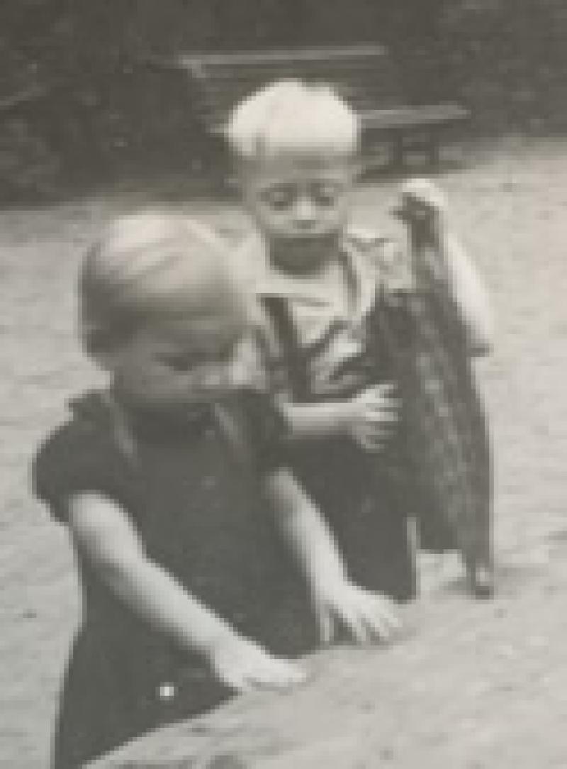 Gerhard und seine Schwester Gertrud © Familie