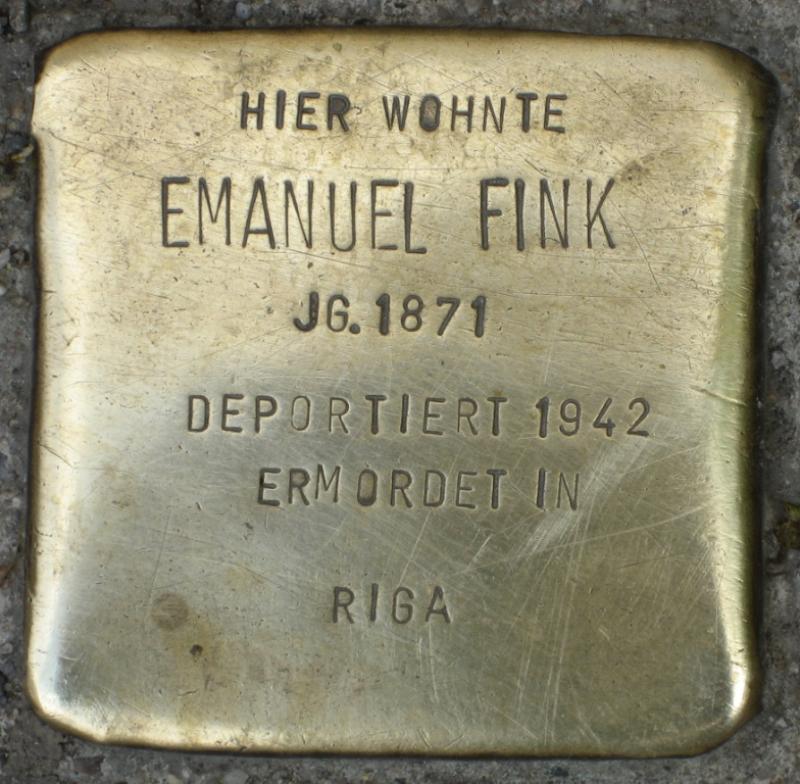 Stolperstein für Emanuel Fink.