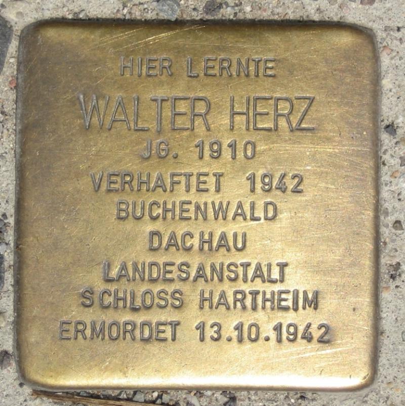 Stolperstein für Walter Herz. Fotorechte: D. Janke.