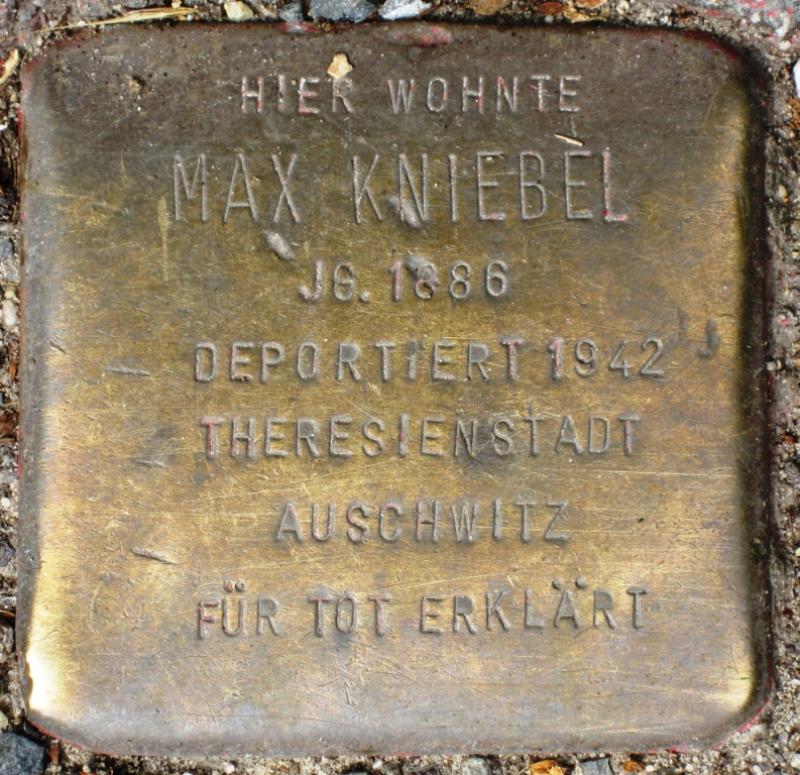 Stolperstein für Max Kniebel.
