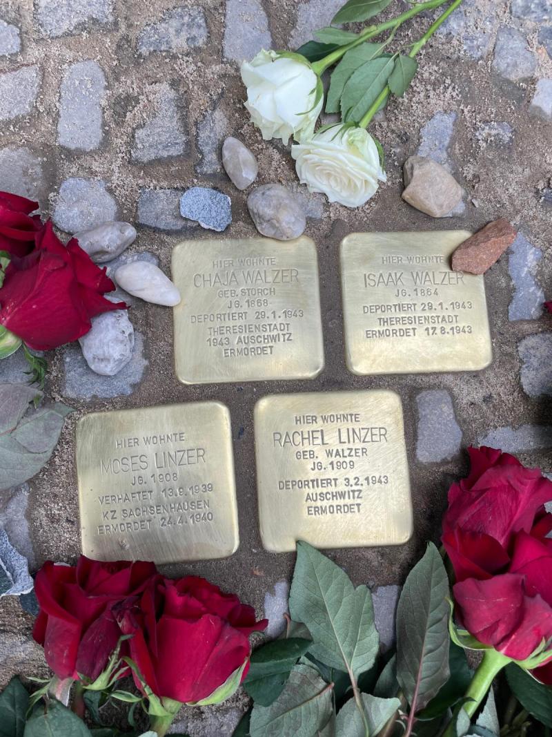 Stolpersteine für Chaja und Isaak Walzer und Moses und Rachel Linzer © D. Thünken-Klemperer