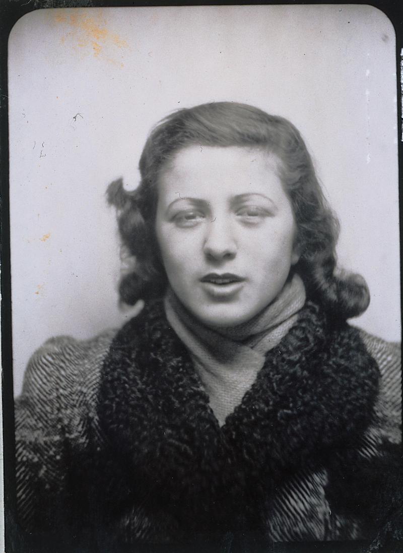 Irene Schiftan, um 1940. Foto: Jüdisches Museum Berlin, Jens Ziehe.