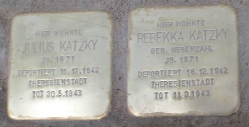 Stolpersteine für Rebekka und Julius Katzky