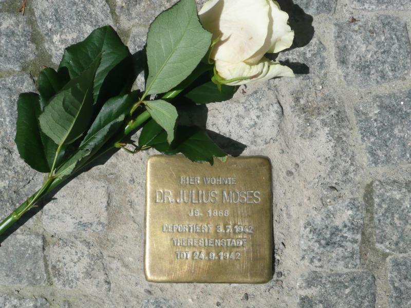Stolperstein für Julius Moses