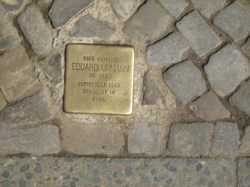 Stolperstein für Eduard Urmann. Copyright: MTS