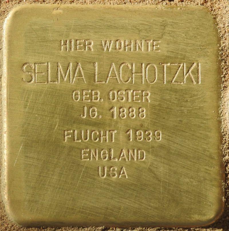 Bild: Stolpersteine-Initiative CW, Hupka Stolperstein für Selma Lachotzki