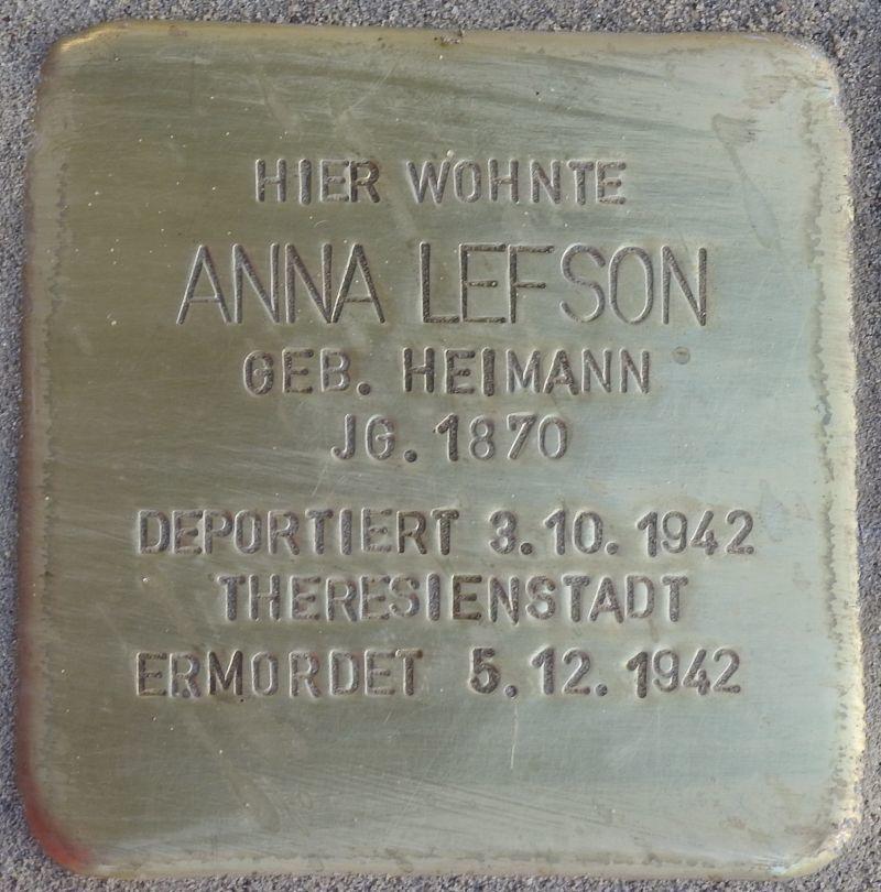 Bild: Stolpersteine-Initiative CW, Hupka Stolperstein für Anna Lefson