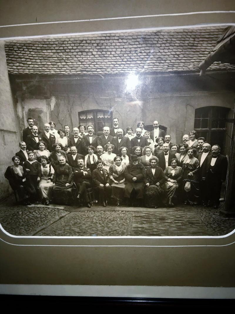 Familie Leiser 1912 in Posen. William Leiser: 2. Reihe von unten ganz links. Bild: Familienbesitz