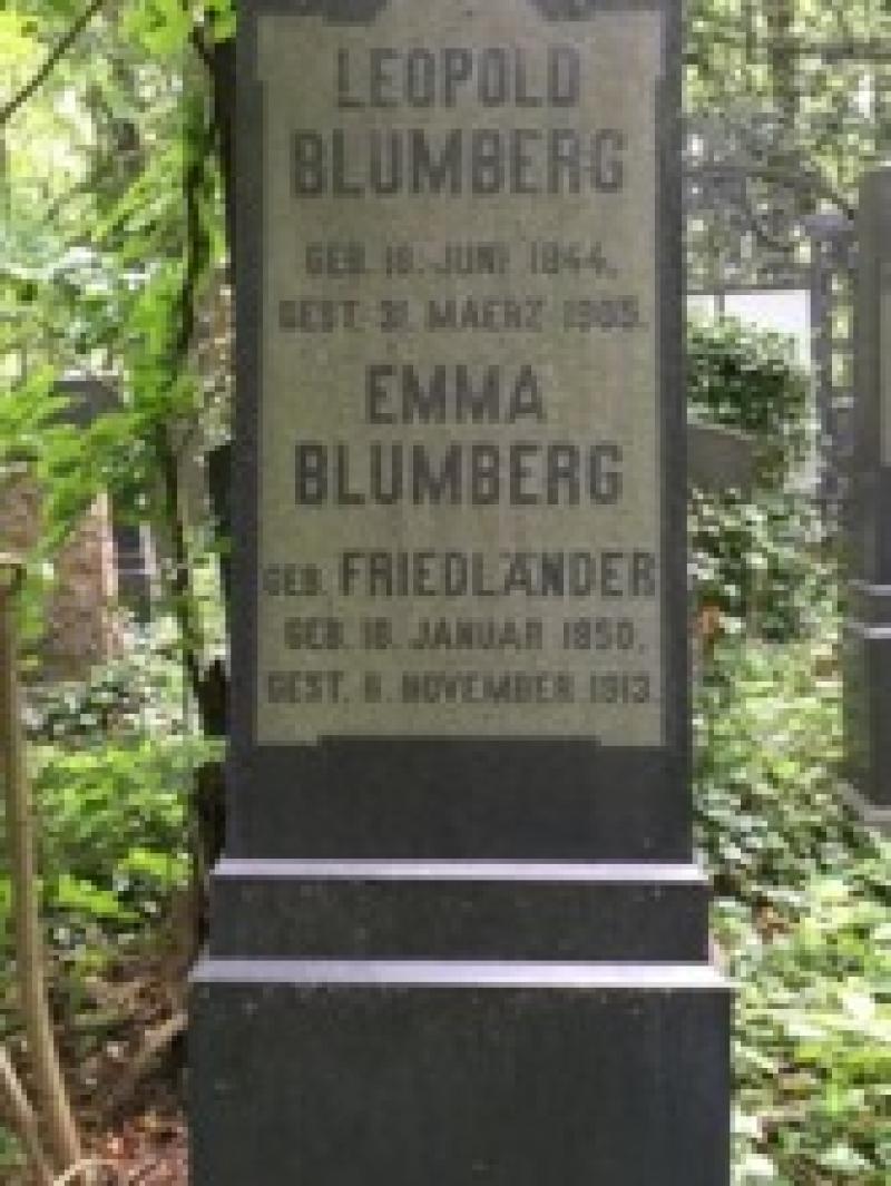 Grabstein Leopold und Emma Blumberg Bild: Florence Springer Moehl