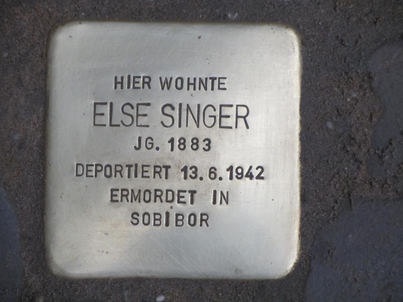 Stolperstein für Else Singer © Initiative Charlottenburg-Wilmersdorf, April 2013