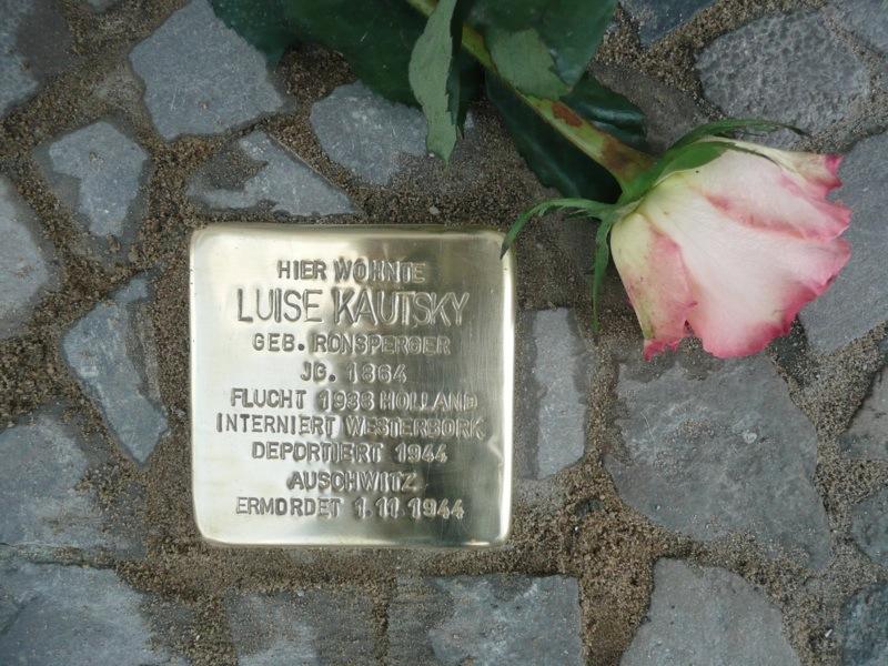Stolperstein für Luise Kautsky