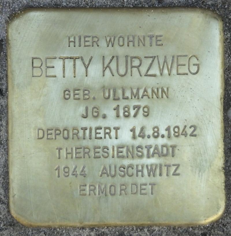 Stolperstein Betty Kurzweg, Foto:H.-J. Hupka, 2014