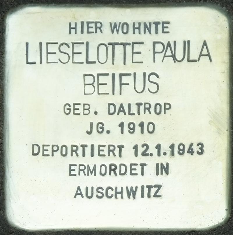 Stolperstein Lieselotte Paula Beifus Bild: H.-J. Hupka
