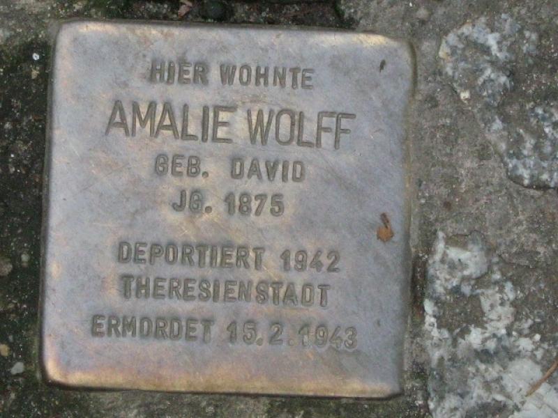 Stolperstein für Amalie Wolff. Copyright: MTS
