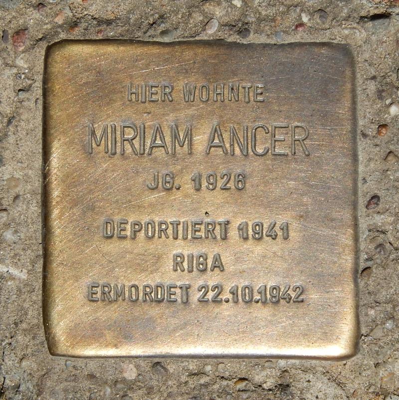Stolperstein für Miriam Ancer