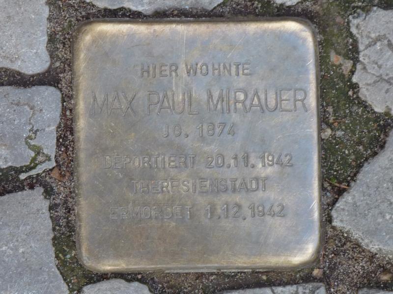 Stolperstein Max Paul Mirauer, Foto: KHMM Bild: Bezirksamt