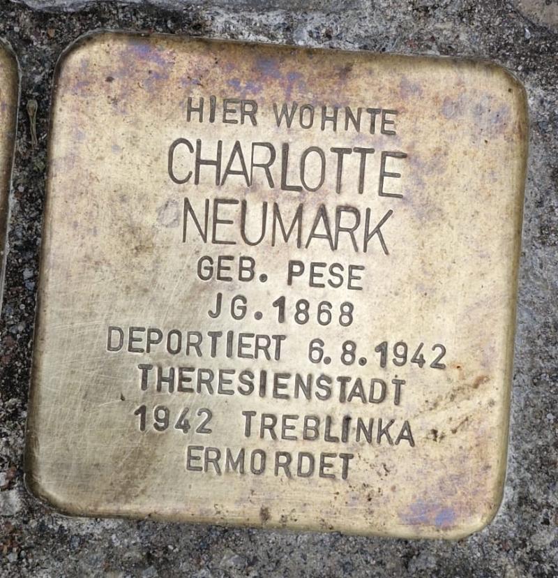 Stolperstein für Charlotte Neumark © MTS