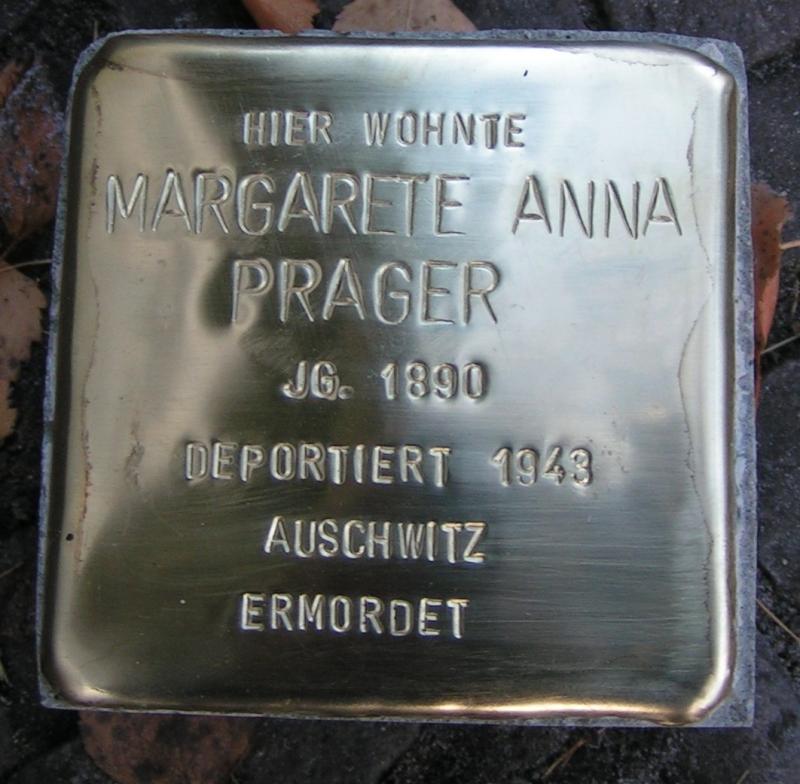 Stolperstein am Tag der Verlegung