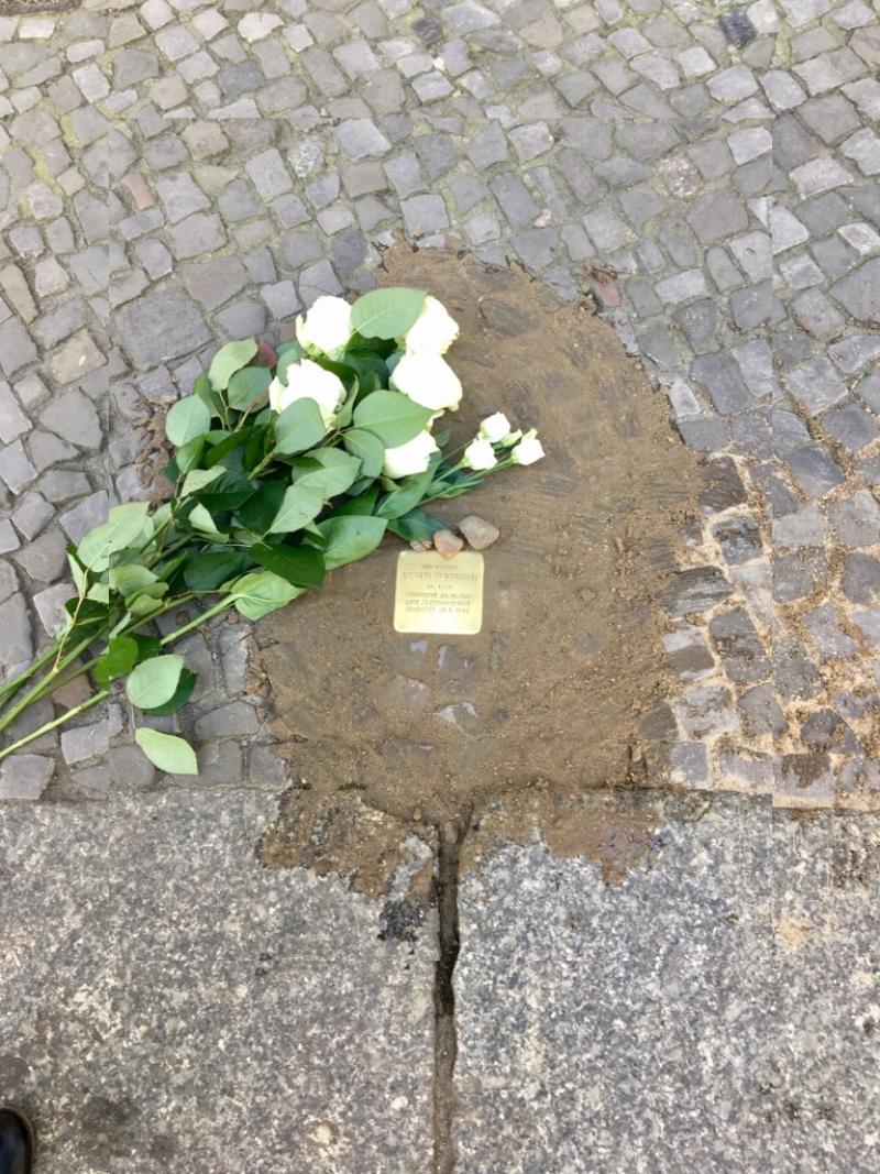 Stolperstein für Arthur Reichmann, Heinrich-Roller-Str. 8, Berlin (c) A.S. Petersen