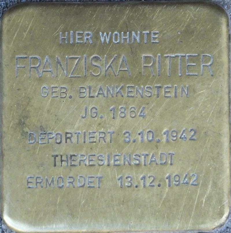 Stolperstein für Franziska Ritter; Foto: H.-J.Hupka 2015