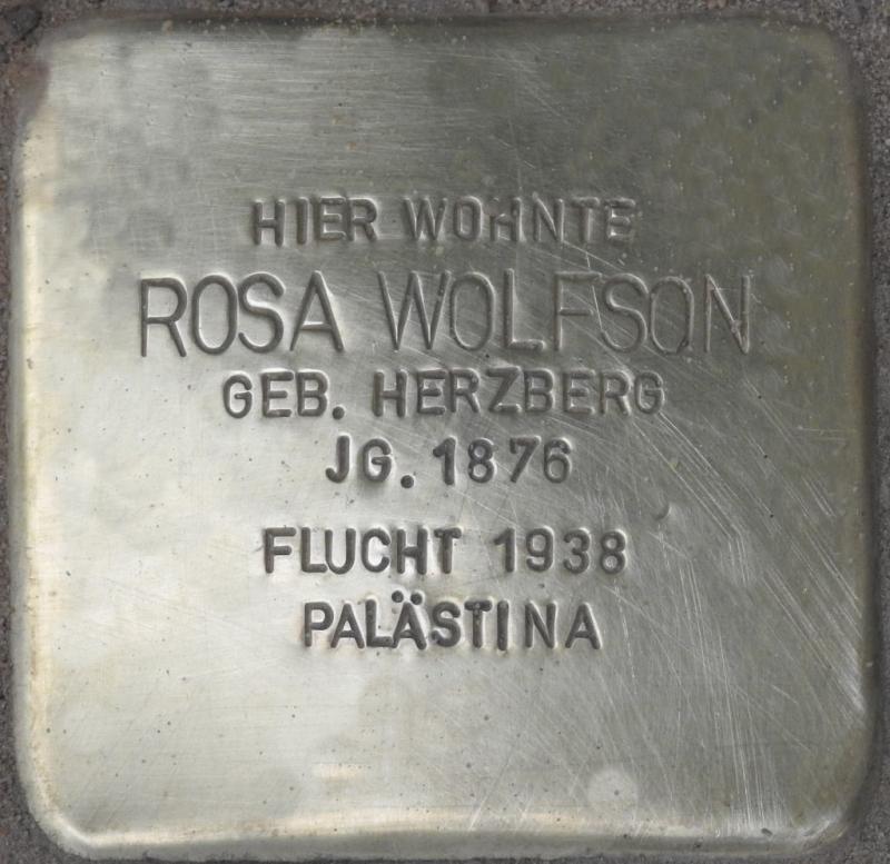 Stolperstein für Rosa Wolfson (Bild: Stolpersteine-Initiative CW, Hupka)