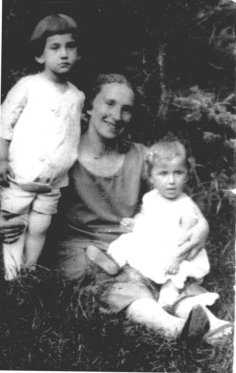 Allan, Mindel und Shula Schwarz etwa 1924, Foto: Familie Schwarz