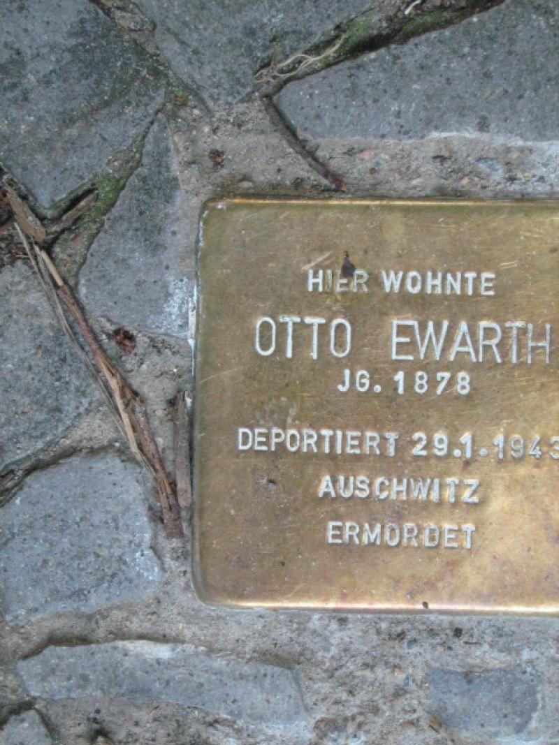 Stolperstein für Otto Ewarth. Copyright: MTS