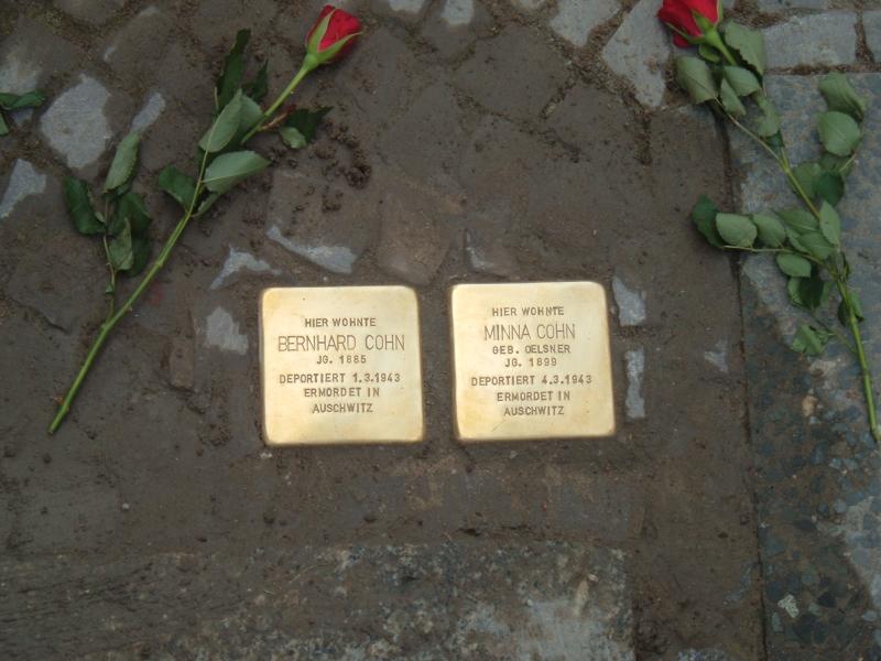 Stolpersteine für Bernhard und Minna Cohn. Copyright: MTS