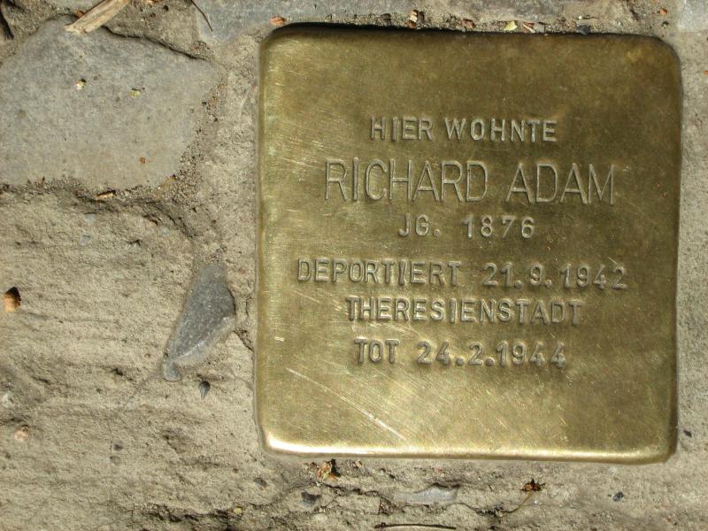 Stolperstein für Richard Adam. Copyright: MTS