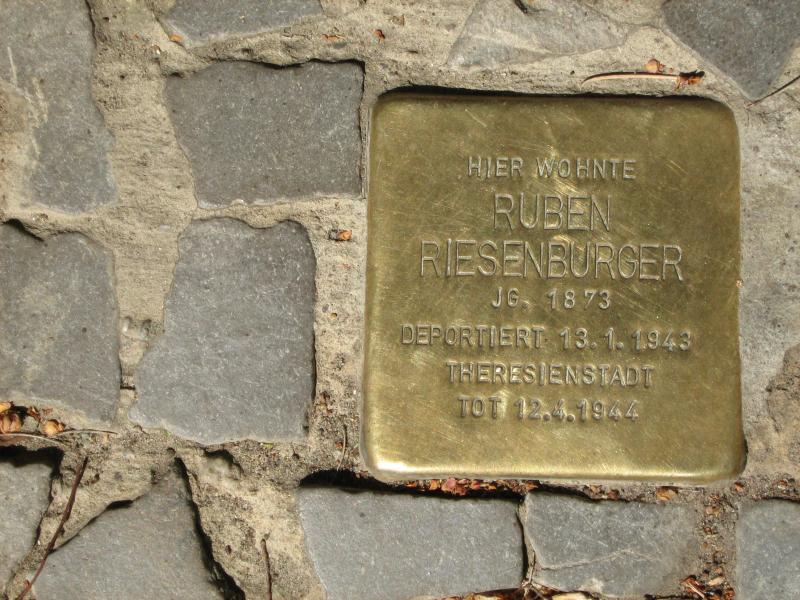 Stolperstein für Ruben Riesenburger. Copyright: MTS