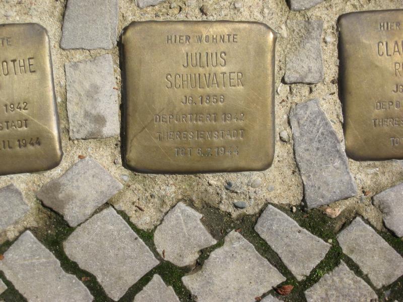 Stolperstein für Julius Schulvater. Copyright: MTS