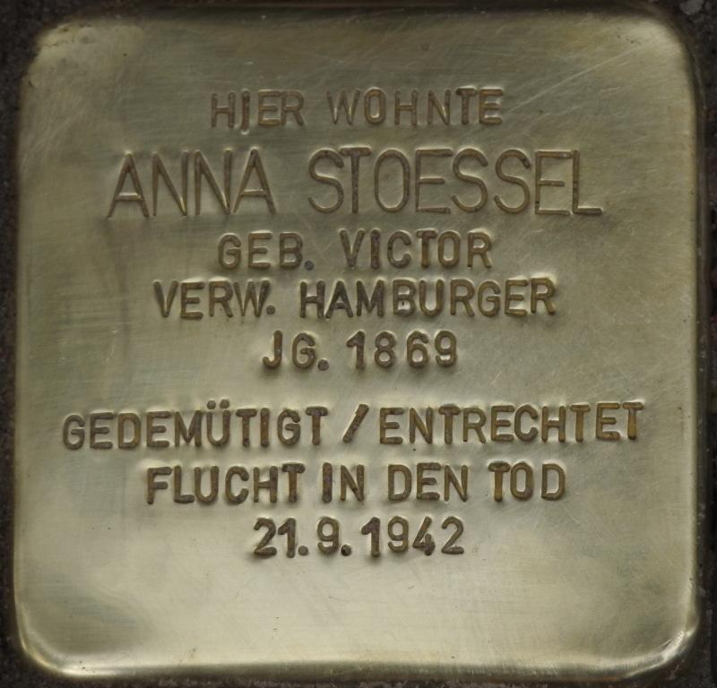 Stolperstein Anna Stoessel Bild: Stolperstein-Initiative Charlottenburg-Wilmersdorf/ Hr. Hupka