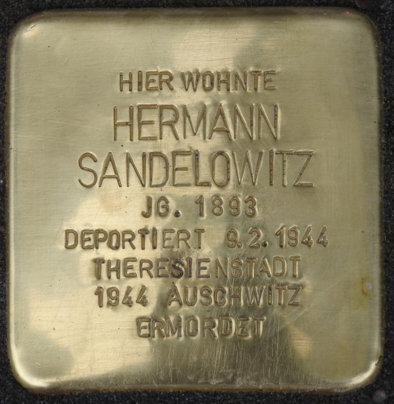 Stolperstein für Hermann Sandelowitz (Bild: H.-J. Hupka)