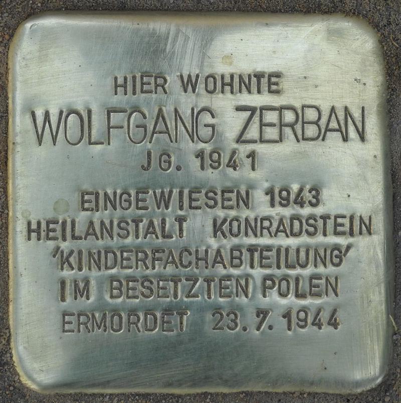 Stolperstein Wolfgang Götz Zerban, Bild: Stolpersteine-Initiative CW, Hupka