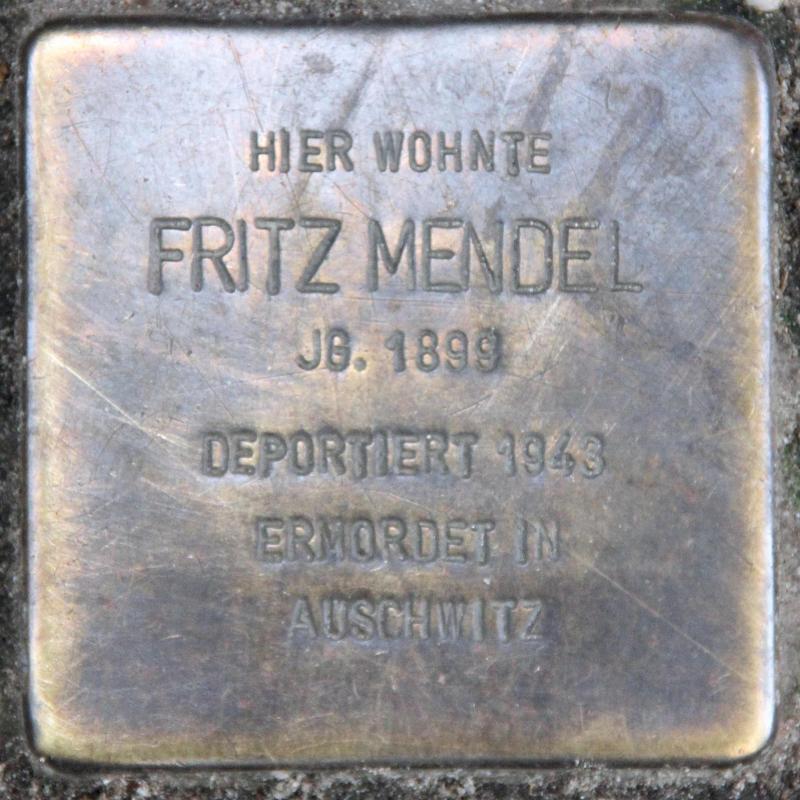 Stolperstein für Fritz Mendel.