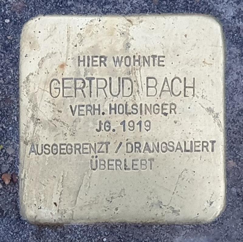 Stolperstein für Gertrud Bach