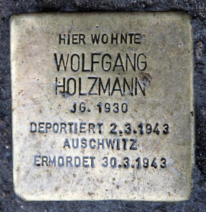Stolperstein für Wolfgang Holzmann.