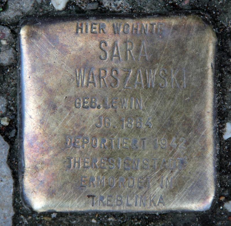 Stolperstein für Sara Warszawski.