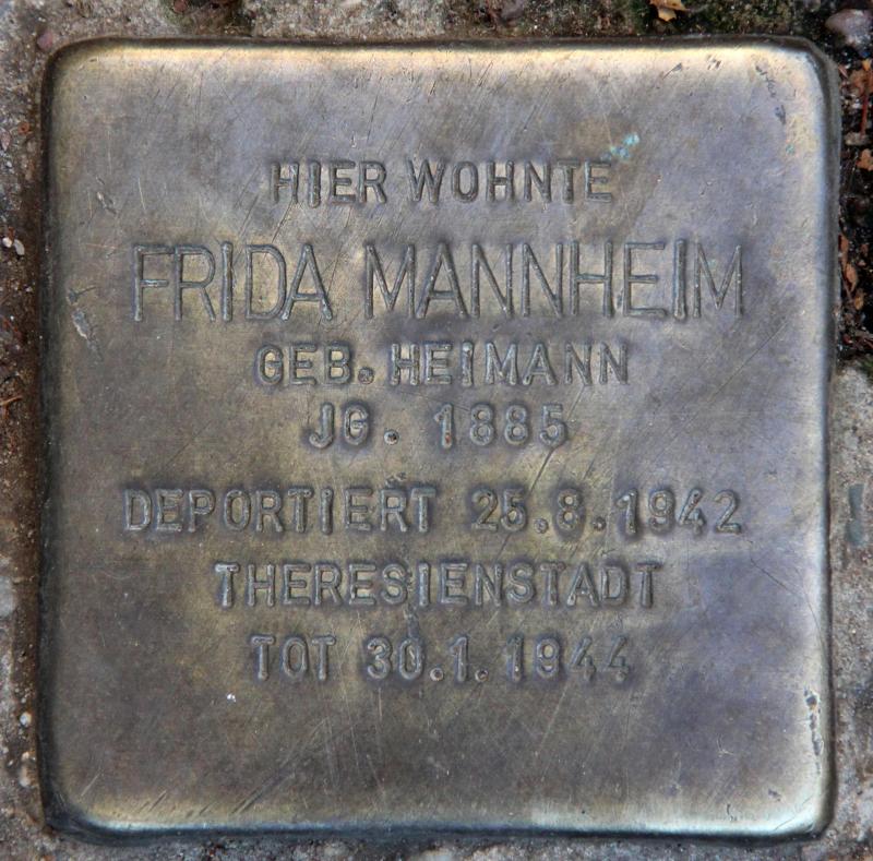 Stolperstein für Frida Mannheim.