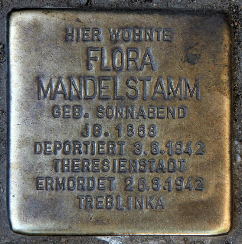 Stolperstein für Flora Mandelstamm.