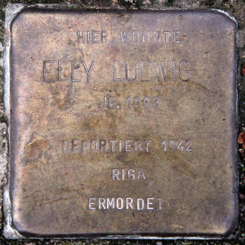 Stolperstein für Elly Ludwig.