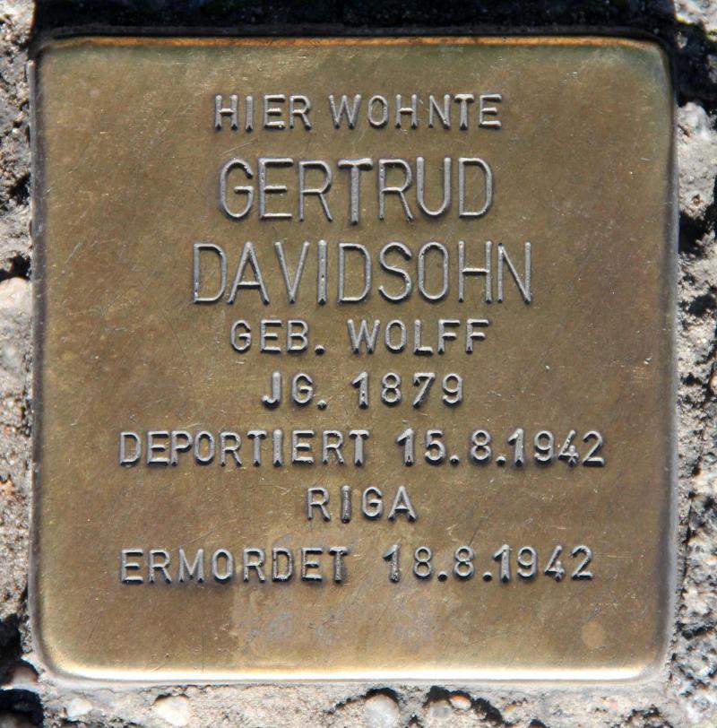 Stolperstein für Gertrud Davidsohn.