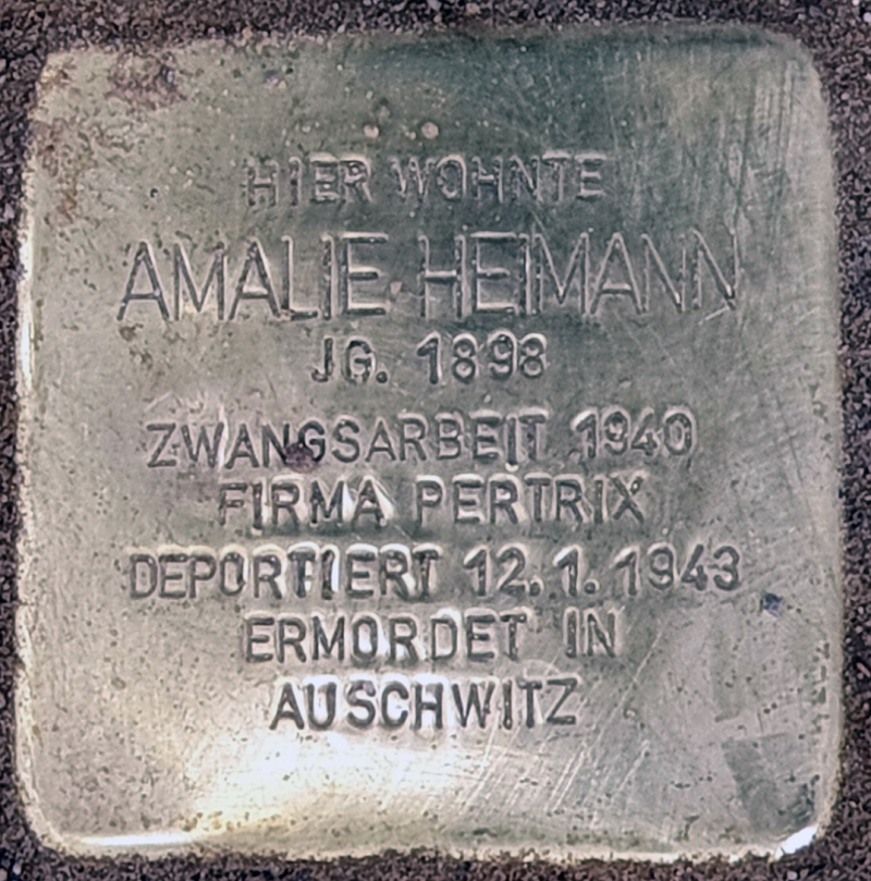 Stolperstein für Amalie Heimann