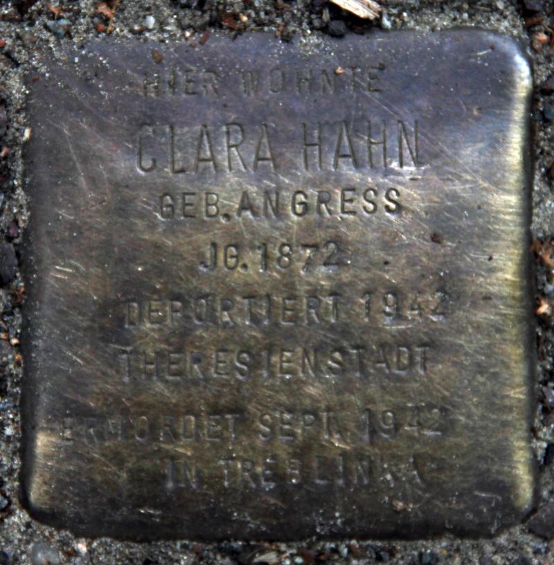 Stolperstein für Clara Hahn.
