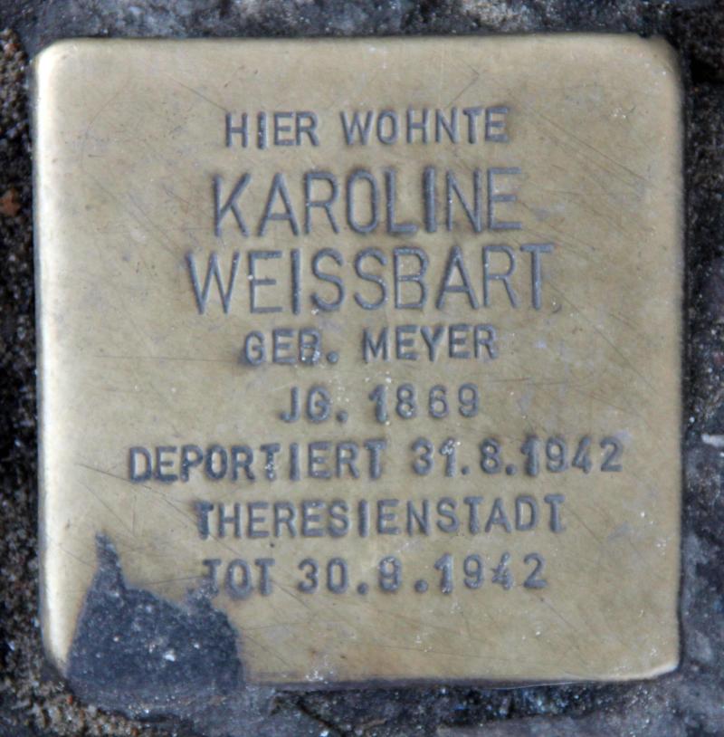 Stolperstein für Karoline Weissbart.