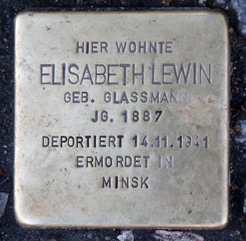 Stolperstein für Elisabeth Lewin.