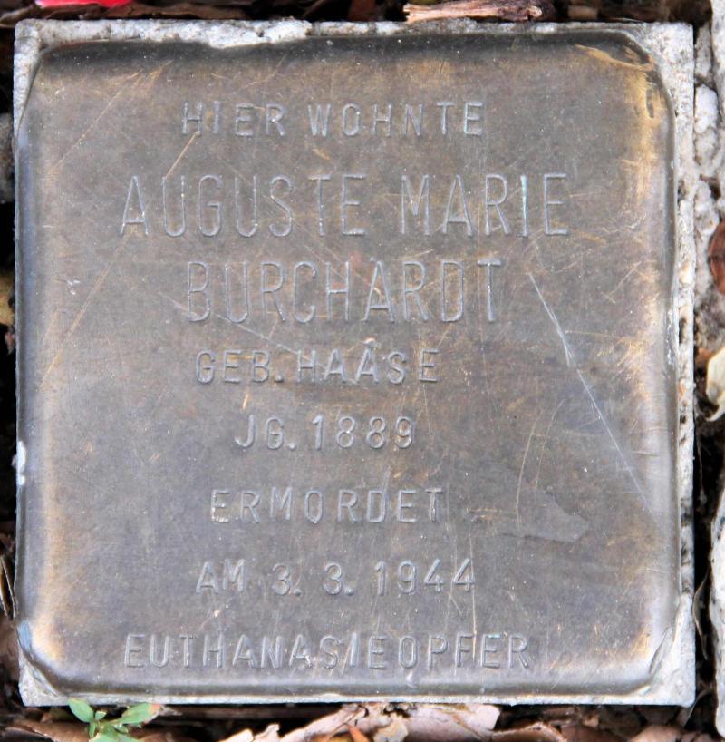 Stolperstein für Marie Burchardt.