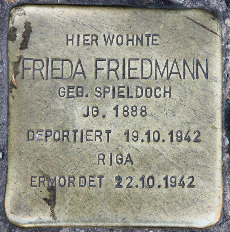Stolperstein für Frieda Friedmann.