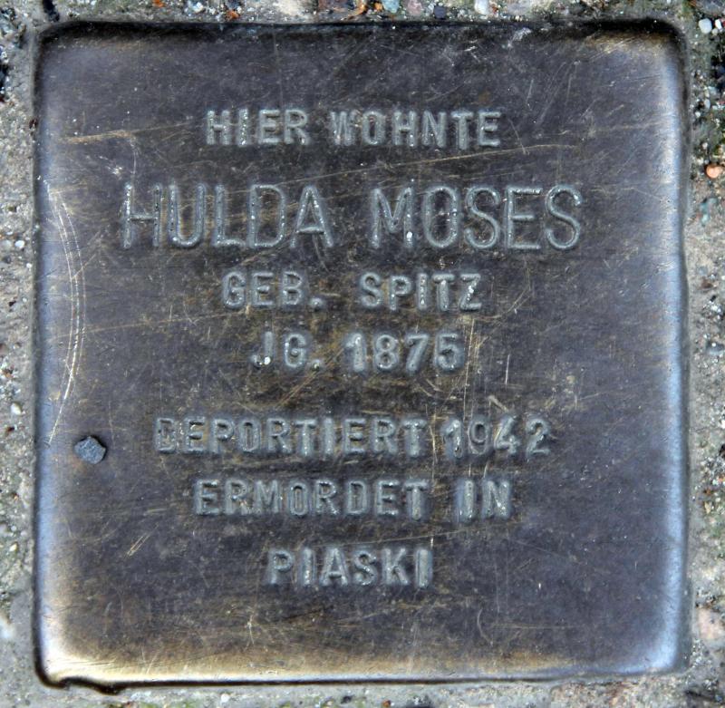 Stolperstein für Hulda Moses.